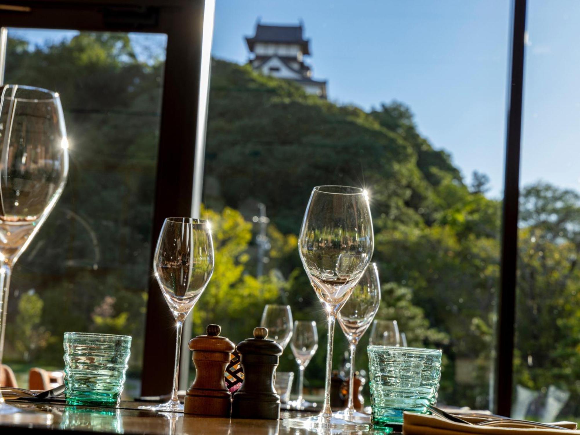 Hotel Indigo Inuyama Urakuen Garden, an IHG Hotel Bagian luar foto